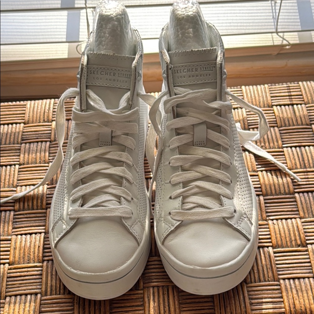 Skecher Street Los Angeles Women's High Top White Leather Sneakers